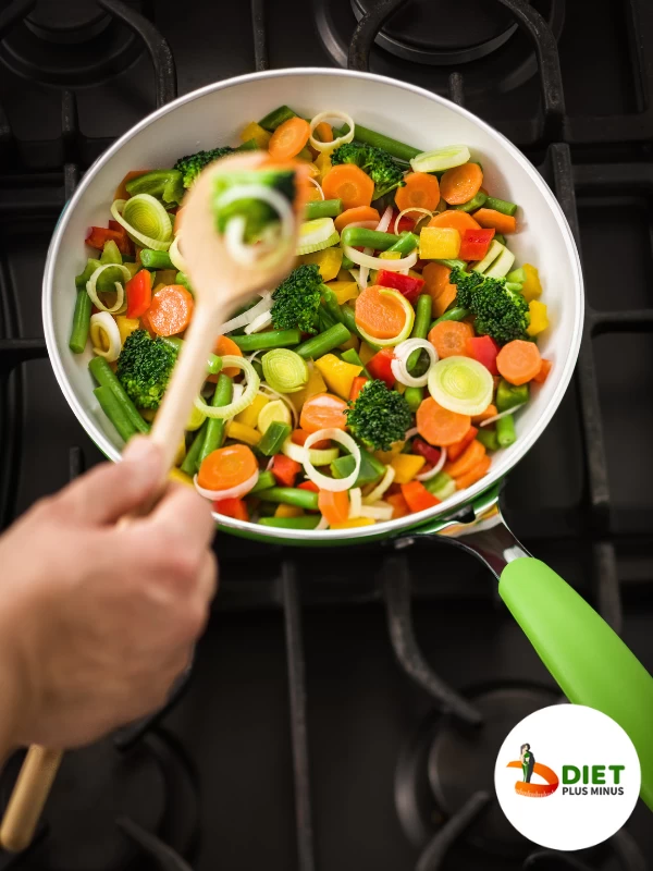 Vegetable stir fry without cheese and paneer